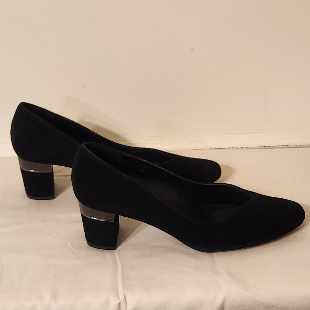 Vaneli Black Suede Heels with Silver and Grey Accents 10N